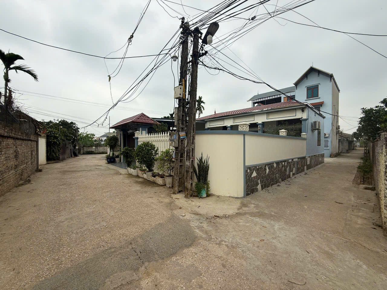 Bán lô 126m Đông Sơn, lô góc 2 mặt tiền cách ql6 chỉ 200m - Ảnh 2